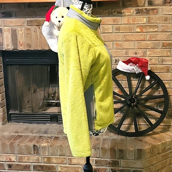 Youth Large Lime Green Mountain Hardwear Jacket - Picture 5 of 7